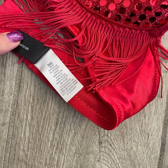 Red sequins bra - Picture 2 of 4